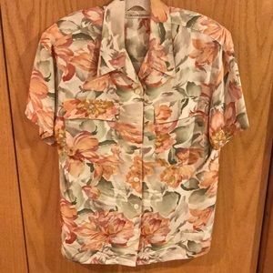 Dana Buchman Floral Print SS Blouse Size 8